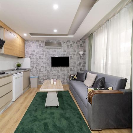Modern And Cozy Apartment With Central Location And Balcony In Muratpasa, Antalya Buitenkant foto